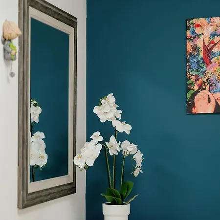 Apartment Cozy Sweet Close To Old Town In By Renters
