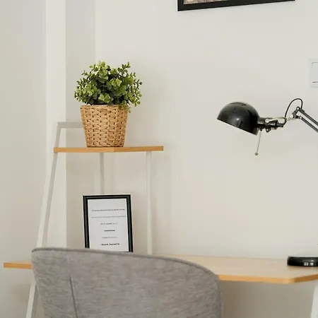 Apartment Cozy Sweet Close To Old Town In By Renters